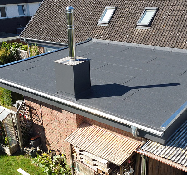 Dachdecker Stockelsdorf - Sanierung eines Flachdaches in Stockelsdorf